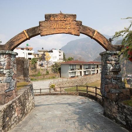 Gateway Himalaya Resort Ghanpokhara Ngoại thất bức ảnh