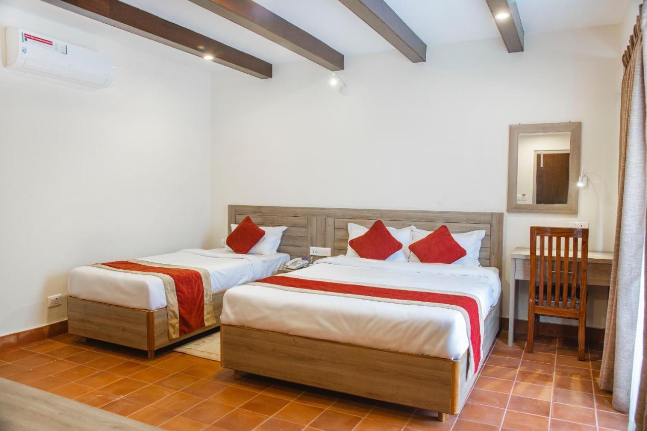 Gateway Himalaya Resort Ghanpokhara Ngoại thất bức ảnh