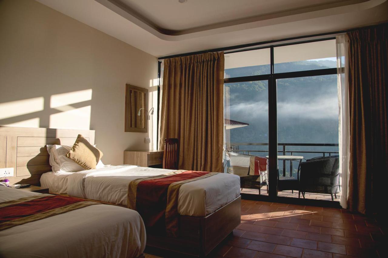 Gateway Himalaya Resort Ghanpokhara Ngoại thất bức ảnh